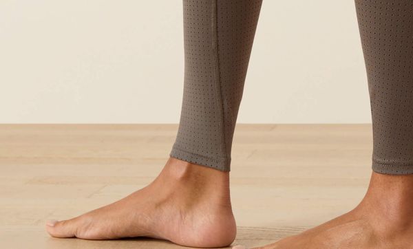 ARIAT BREATHE　EOS ﾊｰﾌｸﾞﾘｯﾌﾟﾀｲﾂ 